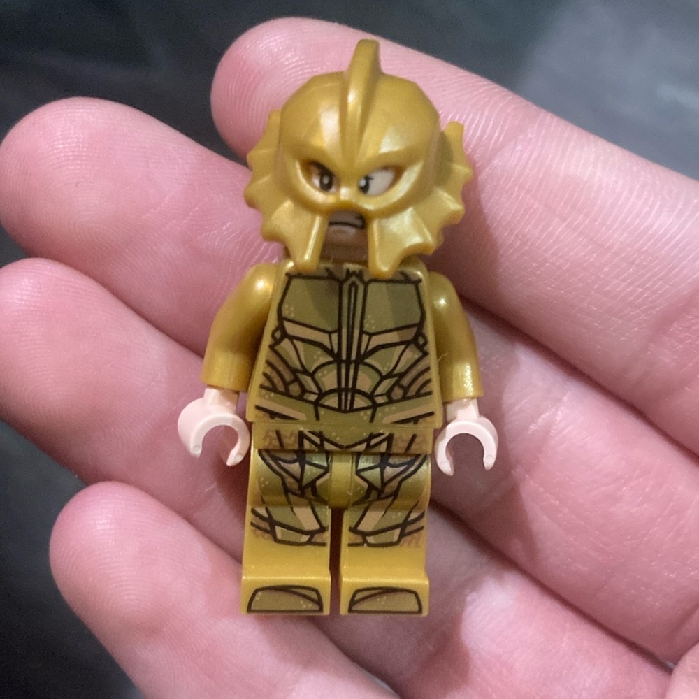 Lego Atlantean guard minifigure Super Heroes Justice League DC Comics 76085